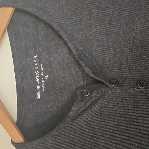John Varvatos Charcoal Gray XL Henley w Elbow Patches Mint Condition - Picture 2 of 5